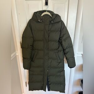 Theory Women’s Winter coat in army green